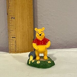 Disney Winnie the Pooh Figurine - Red and Yellow